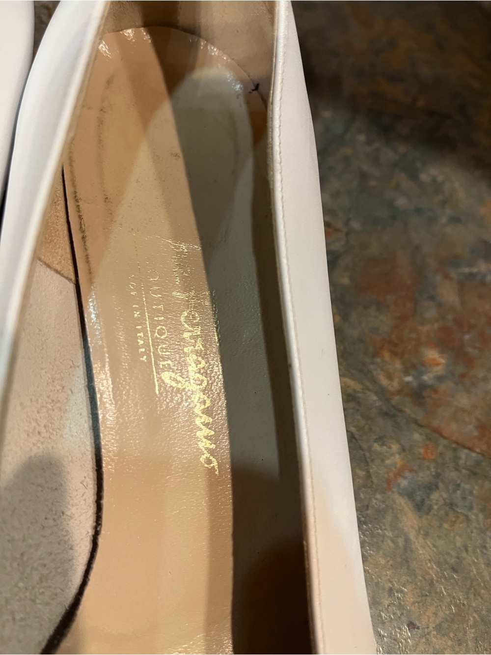 SALVATORE FERAGAMO 9 1/2 vintage flats iconic Vara bow gold tab 3133 - Picture 2 of 11